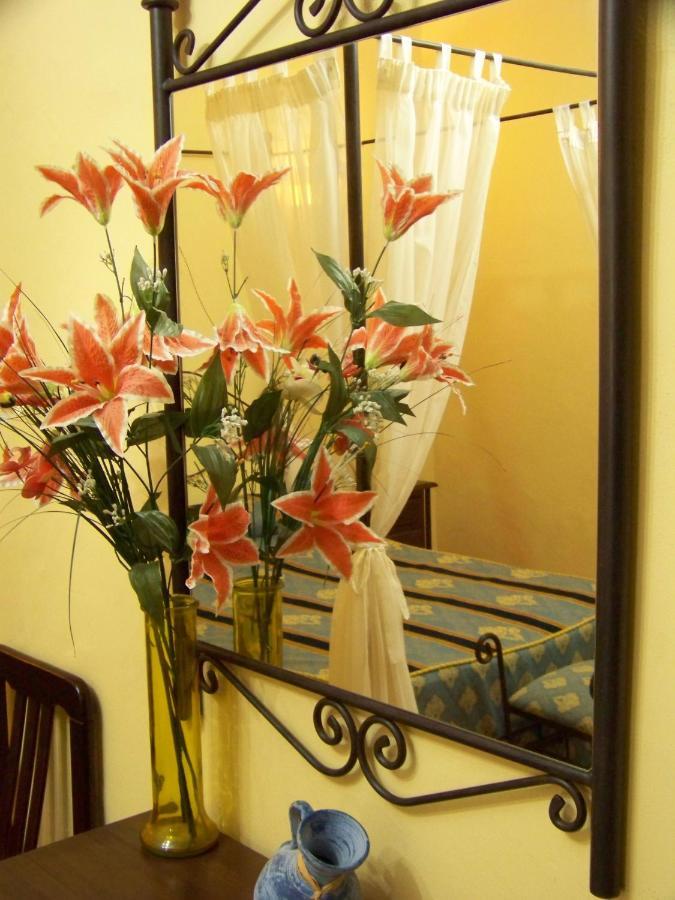 Hostal El Lirio Bollullos Par del Condado Pokój zdjęcie