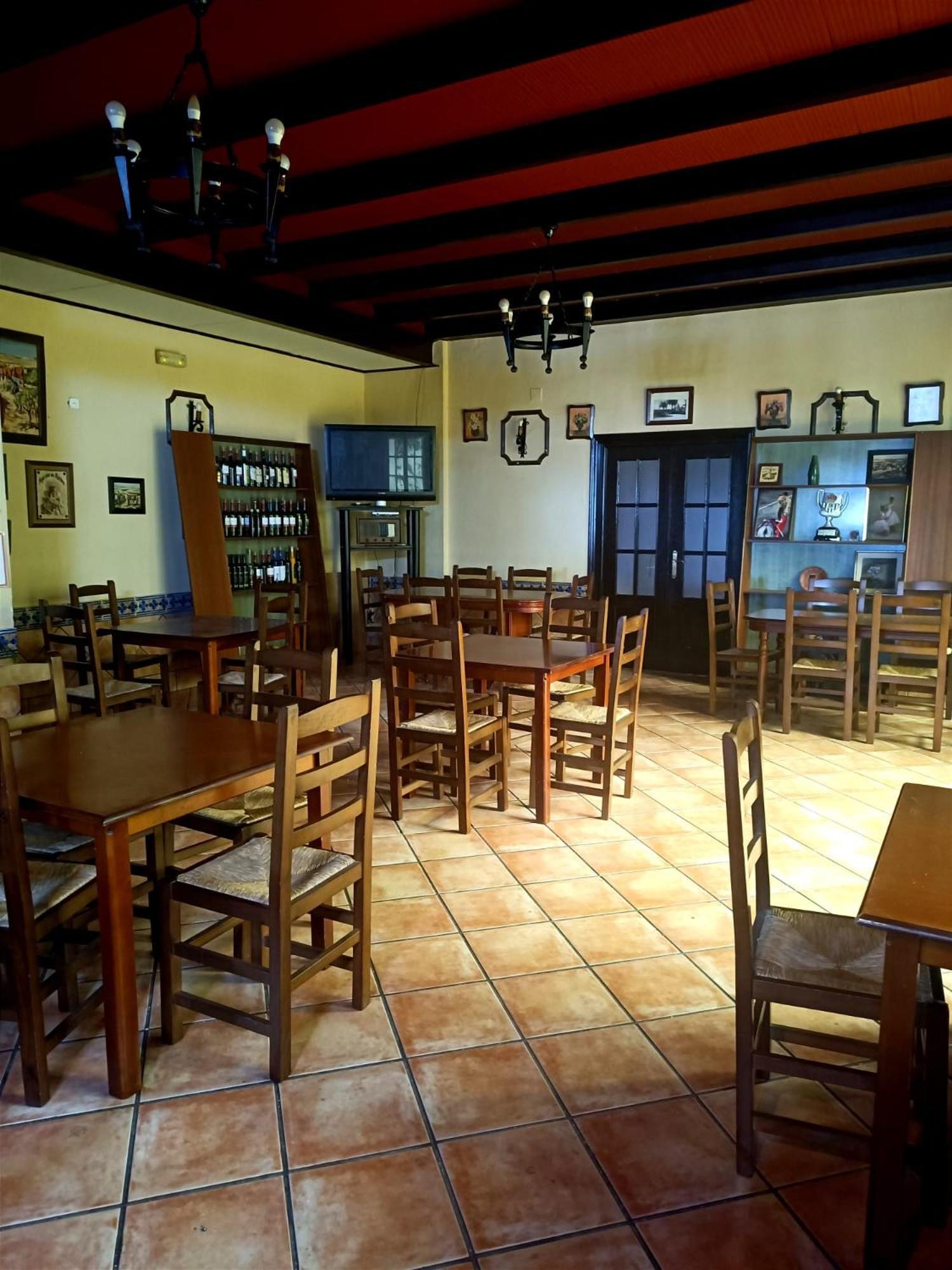 Hostal El Lirio Bollullos Par del Condado Zewnętrze zdjęcie